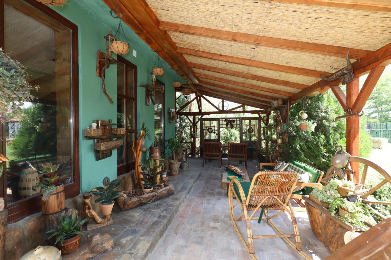 Etno Kuca Teodora Acomodação com café da manhã Stajicevo Exterior foto